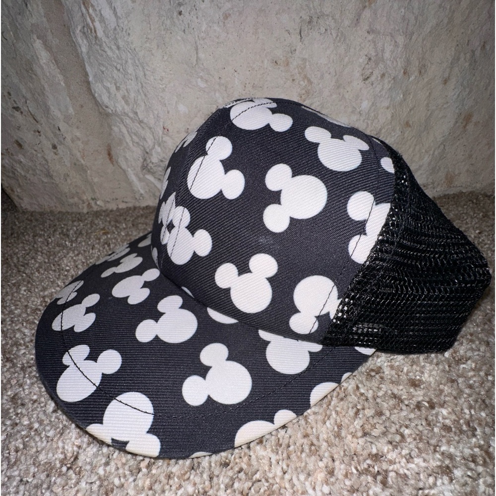 GeorgeHats Mickey trucker hat